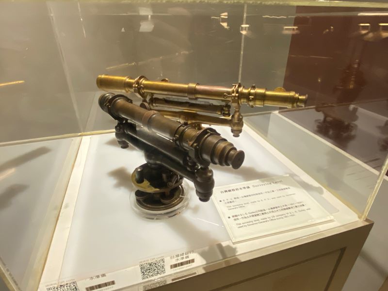 台灣工業史蹟-臺灣總督府水準儀