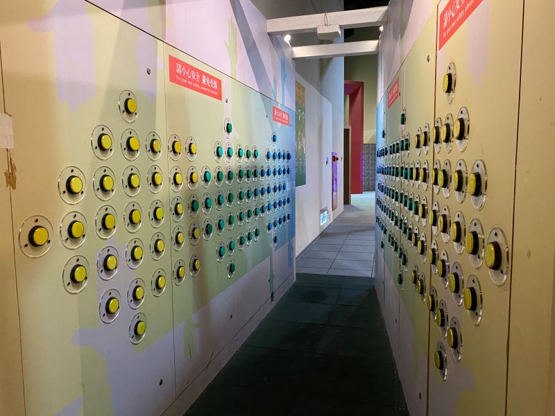 科學開門-眼明手快